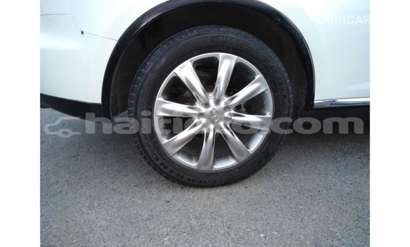 Acheter Import Voiture Infiniti FX Blanc à Import - Dubai, Artibonite