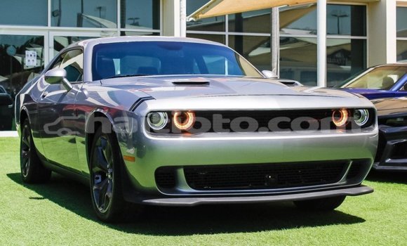 Acheter Import Voiture Dodge Challenger Autre à Import - Dubai, Artibonite