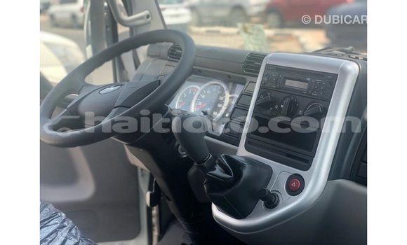 Buy Import Mitsubishi Carisma White Car in Import - Dubai in Artibonite Buy Import Mitsubishi Carisma White Car in Import - Dubai in Artibonite