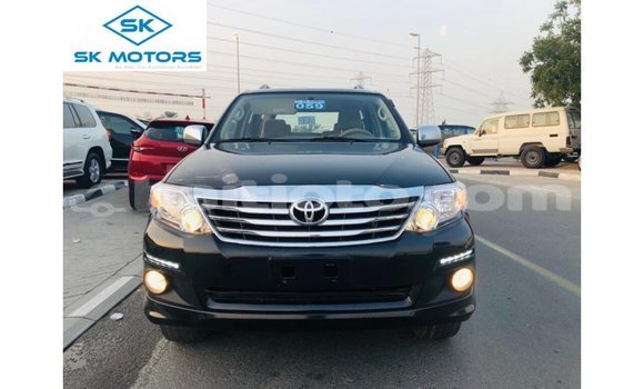 Acheter Import Voiture Toyota Fortuner Noir à Import - Dubai, Artibonite