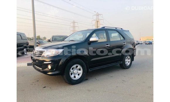 Acheter Import Voiture Toyota Fortuner Noir à Import - Dubai, Artibonite Acheter Import Voiture Toyota Fortuner Noir à Import - Dubai, Artibonite