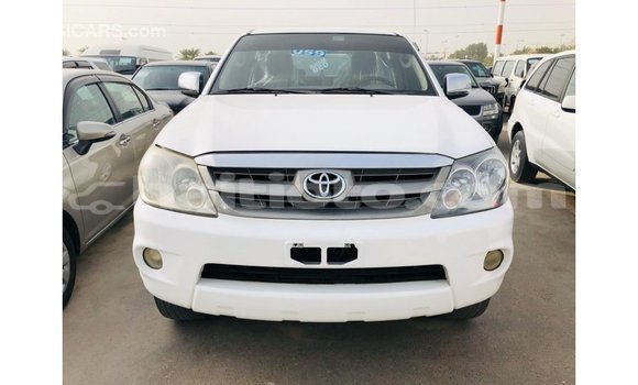 Buy Import Toyota Fortuner White Car in Import - Dubai in Artibonite Buy Import Toyota Fortuner White Car in Import - Dubai in Artibonite