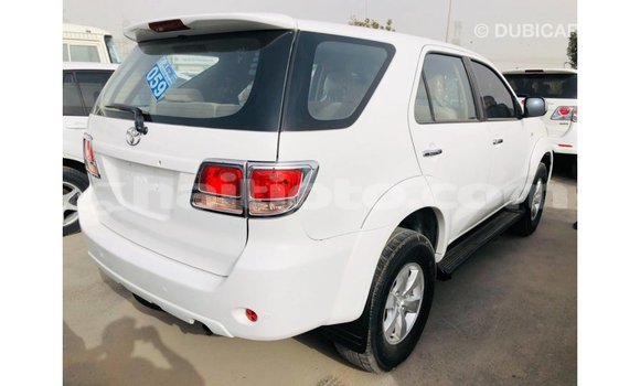 Buy Import Toyota Fortuner White Car in Import - Dubai in Artibonite Buy Import Toyota Fortuner White Car in Import - Dubai in Artibonite