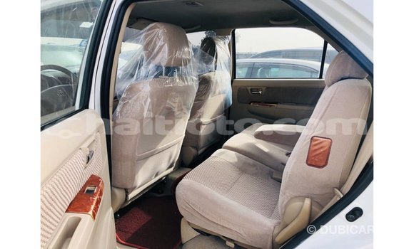 Buy Import Toyota Fortuner White Car in Import - Dubai in Artibonite Buy Import Toyota Fortuner White Car in Import - Dubai in Artibonite