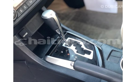 Buy Import Toyota Corolla White Car in Import - Dubai in Artibonite Buy Import Toyota Corolla White Car in Import - Dubai in Artibonite