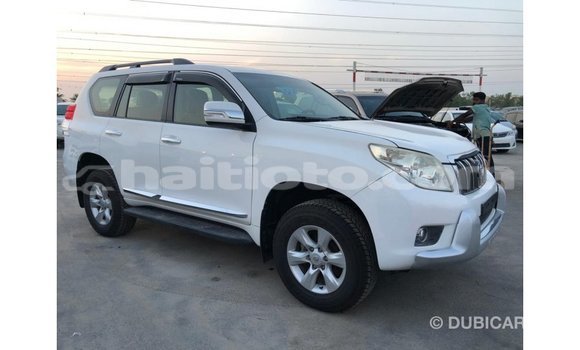 Acheter Import Voiture Toyota Prado Blanc à Import - Dubai, Artibonite Acheter Import Voiture Toyota Prado Blanc à Import - Dubai, Artibonite