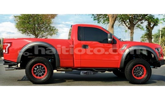 Acheter Import Voiture Ford Club Wagon Rouge à Import - Dubai, Artibonite Acheter Import Voiture Ford Club Wagon Rouge à Import - Dubai, Artibonite