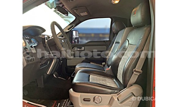 Acheter Import Voiture Ford Club Wagon Rouge à Import - Dubai, Artibonite Acheter Import Voiture Ford Club Wagon Rouge à Import - Dubai, Artibonite