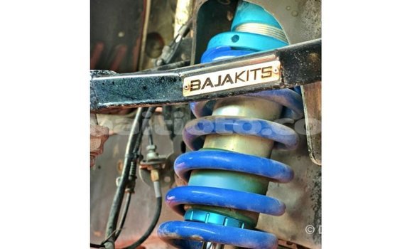 Acheter Import Voiture Ford Club Wagon Rouge à Import - Dubai, Artibonite Acheter Import Voiture Ford Club Wagon Rouge à Import - Dubai, Artibonite