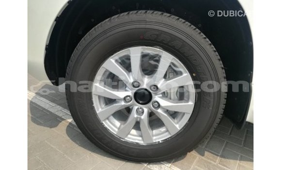 Buy Import Toyota Land Cruiser White Car in Import - Dubai in Artibonite Buy Import Toyota Land Cruiser White Car in Import - Dubai in Artibonite