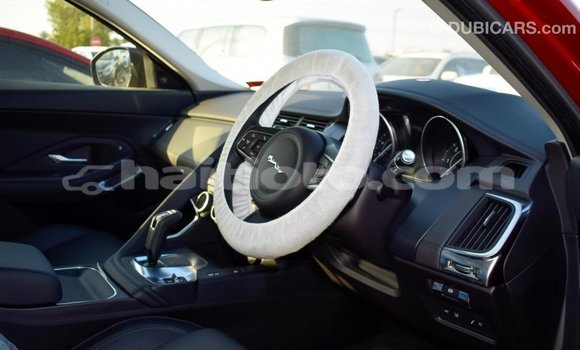 Acheter Import Voiture Jaguar E-Pace Rouge à Import - Dubai, Artibonite Acheter Import Voiture Jaguar E-Pace Rouge à Import - Dubai, Artibonite