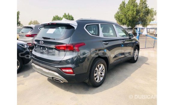 Acheter Import Voiture Hyundai Santa Fe Vert à Import - Dubai, Artibonite Acheter Import Voiture Hyundai Santa Fe Vert à Import - Dubai, Artibonite