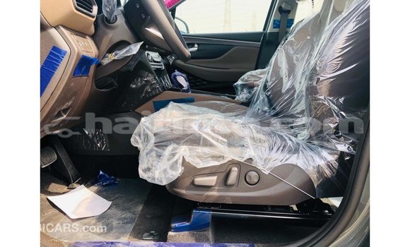 Acheter Import Voiture Hyundai Santa Fe Vert à Import - Dubai, Artibonite Acheter Import Voiture Hyundai Santa Fe Vert à Import - Dubai, Artibonite