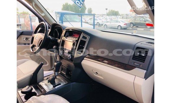 Buy Import Mitsubishi Pajero White Car in Import - Dubai in Artibonite Buy Import Mitsubishi Pajero White Car in Import - Dubai in Artibonite