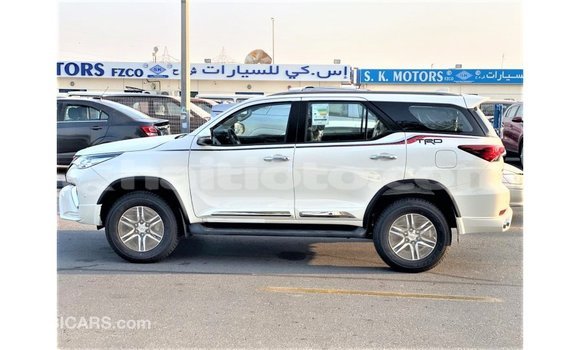 Buy Import Toyota Fortuner White Car in Import - Dubai in Artibonite Buy Import Toyota Fortuner White Car in Import - Dubai in Artibonite