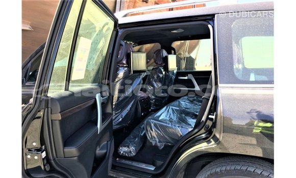 Buy Import Toyota Land Cruiser Black Car in Import - Dubai in Artibonite Buy Import Toyota Land Cruiser Black Car in Import - Dubai in Artibonite