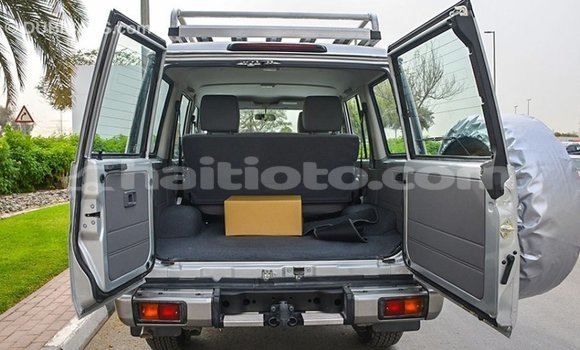 Acheter Import Voiture Toyota Land Cruiser Autre à Import - Dubai, Artibonite Acheter Import Voiture Toyota Land Cruiser Autre à Import - Dubai, Artibonite