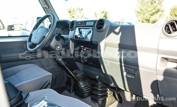 Acheter Import Voiture Toyota Land Cruiser Autre à Import - Dubai, Artibonite Acheter Import Voiture Toyota Land Cruiser Autre à Import - Dubai, Artibonite