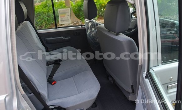 Acheter Import Voiture Toyota Land Cruiser Autre à Import - Dubai, Artibonite Acheter Import Voiture Toyota Land Cruiser Autre à Import - Dubai, Artibonite