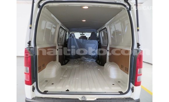 Buy Import Toyota Hiace White Car in Import - Dubai in Artibonite Buy Import Toyota Hiace White Car in Import - Dubai in Artibonite