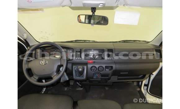 Buy Import Toyota Hiace White Car in Import - Dubai in Artibonite Buy Import Toyota Hiace White Car in Import - Dubai in Artibonite