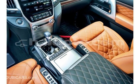 Acheter Import Voiture Toyota Land Cruiser Noir à Import - Dubai, Artibonite Acheter Import Voiture Toyota Land Cruiser Noir à Import - Dubai, Artibonite