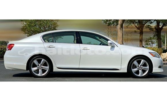 Acheter Import Voiture Lexus GS Blanc à Import - Dubai, Artibonite Acheter Import Voiture Lexus GS Blanc à Import - Dubai, Artibonite