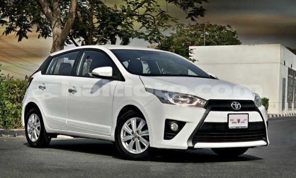 Buy Import Toyota Yaris White Car in Import - Dubai in Artibonite
