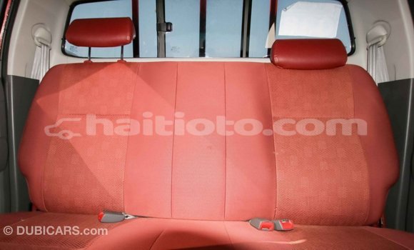 Acheter Import Voiture Toyota Hilux Rouge à Import - Dubai, Artibonite Acheter Import Voiture Toyota Hilux Rouge à Import - Dubai, Artibonite