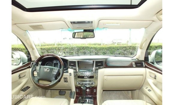 Acheter Import Voiture Lexus LX Autre à Import - Dubai, Artibonite Acheter Import Voiture Lexus LX Autre à Import - Dubai, Artibonite