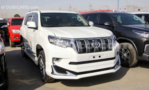 Acheter Import Voiture Toyota Prado Blanc à Import - Dubai, Artibonite Acheter Import Voiture Toyota Prado Blanc à Import - Dubai, Artibonite