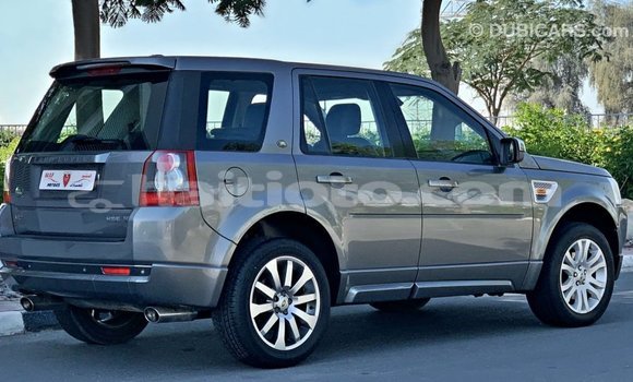 Acheter Import Voiture Land Rover Defender Autre à Import - Dubai, Artibonite Acheter Import Voiture Land Rover Defender Autre à Import - Dubai, Artibonite