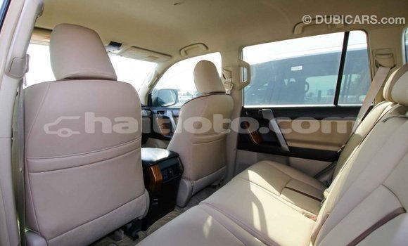 Acheter Import Voiture Toyota Prado Blanc à Import - Dubai, Artibonite Acheter Import Voiture Toyota Prado Blanc à Import - Dubai, Artibonite