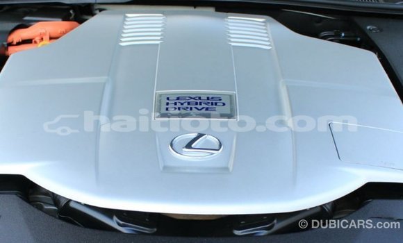 Acheter Import Voiture Lexus LS Blanc à Import - Dubai, Artibonite Acheter Import Voiture Lexus LS Blanc à Import - Dubai, Artibonite