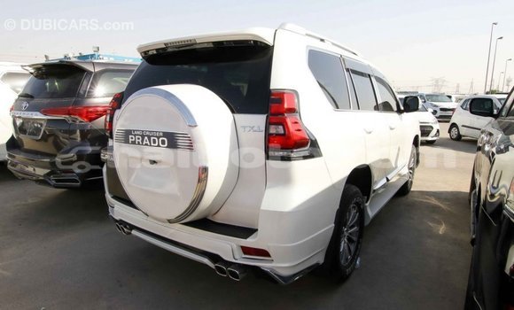 Acheter Import Voiture Toyota Prado Blanc à Import - Dubai, Artibonite Acheter Import Voiture Toyota Prado Blanc à Import - Dubai, Artibonite