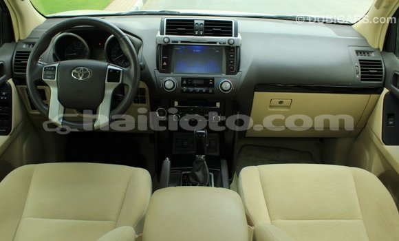 Acheter Import Voiture Toyota Prado Blanc à Import - Dubai, Artibonite Acheter Import Voiture Toyota Prado Blanc à Import - Dubai, Artibonite