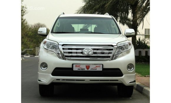 Acheter Import Voiture Toyota Prado Blanc à Import - Dubai, Artibonite Acheter Import Voiture Toyota Prado Blanc à Import - Dubai, Artibonite