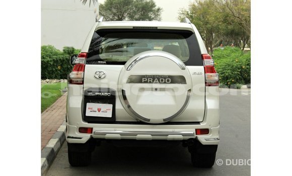 Acheter Import Voiture Toyota Prado Blanc à Import - Dubai, Artibonite Acheter Import Voiture Toyota Prado Blanc à Import - Dubai, Artibonite