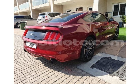 Acheter Import Voiture Ford Mustang Rouge à Import - Dubai, Artibonite Acheter Import Voiture Ford Mustang Rouge à Import - Dubai, Artibonite
