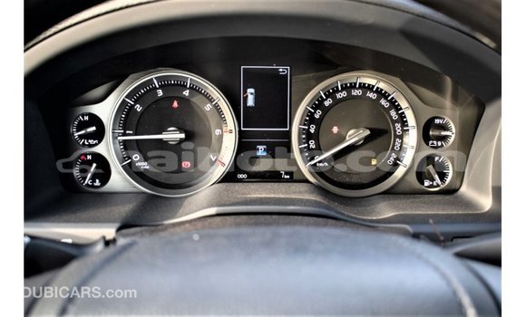 Acheter Import Voiture Toyota Land Cruiser Noir à Import - Dubai, Artibonite Acheter Import Voiture Toyota Land Cruiser Noir à Import - Dubai, Artibonite