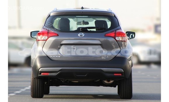 Buy Import Nissan Evalia Other Truck in Import - Dubai in Artibonite Buy Import Nissan Evalia Other Truck in Import - Dubai in Artibonite