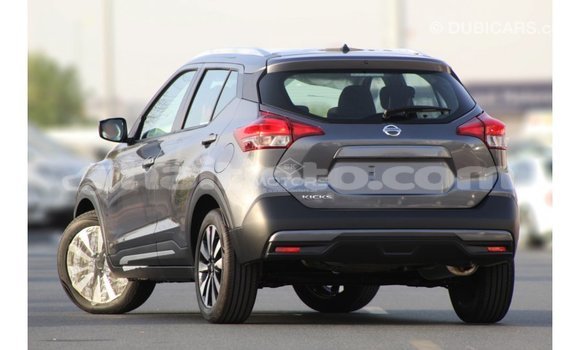 Buy Import Nissan Evalia Other Truck in Import - Dubai in Artibonite Buy Import Nissan Evalia Other Truck in Import - Dubai in Artibonite