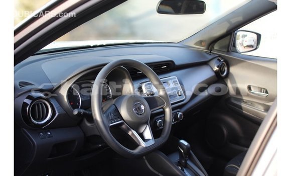 Buy Import Nissan Evalia Other Truck in Import - Dubai in Artibonite Buy Import Nissan Evalia Other Truck in Import - Dubai in Artibonite