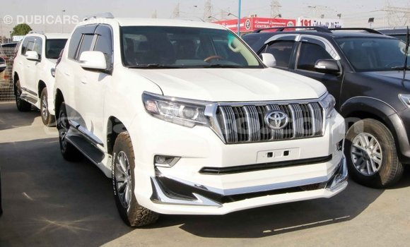 Acheter Import Voiture Toyota Prado Blanc à Import - Dubai, Artibonite Acheter Import Voiture Toyota Prado Blanc à Import - Dubai, Artibonite