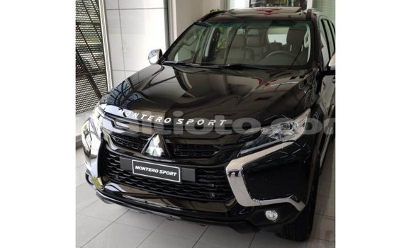 Acheter Import Voiture Mitsubishi Montero Noir à Import - Dubai, Artibonite