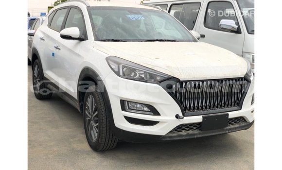 Acheter Import Voiture Hyundai Tucson Blanc à Import - Dubai, Artibonite Acheter Import Voiture Hyundai Tucson Blanc à Import - Dubai, Artibonite