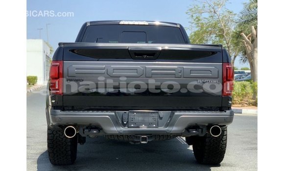 Acheter Import Voiture Ford Club Wagon Noir à Import - Dubai, Artibonite Acheter Import Voiture Ford Club Wagon Noir à Import - Dubai, Artibonite