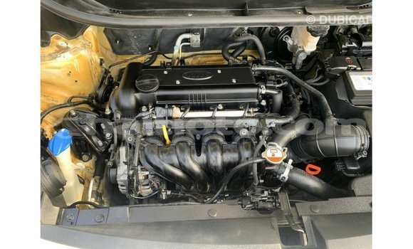 Acheter Import Voiture Kia Rio Blanc à Import - Dubai, Artibonite Acheter Import Voiture Kia Rio Blanc à Import - Dubai, Artibonite