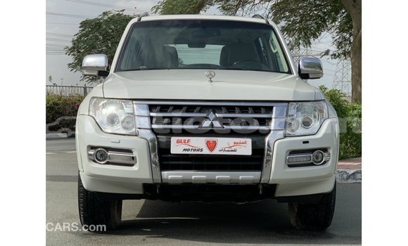 Acheter Import Voiture Mitsubishi Pajero Blanc à Import - Dubai, Artibonite Acheter Import Voiture Mitsubishi Pajero Blanc à Import - Dubai, Artibonite