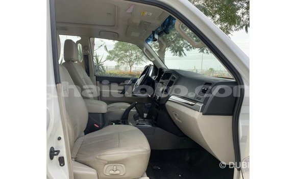Acheter Import Voiture Mitsubishi Pajero Blanc à Import - Dubai, Artibonite Acheter Import Voiture Mitsubishi Pajero Blanc à Import - Dubai, Artibonite